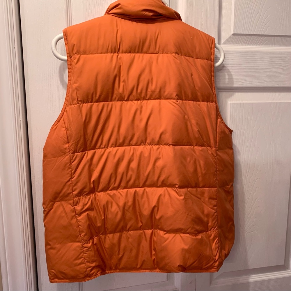 NWT Reversible Orange & Cream Puffer Vest - Picture 2 of 6